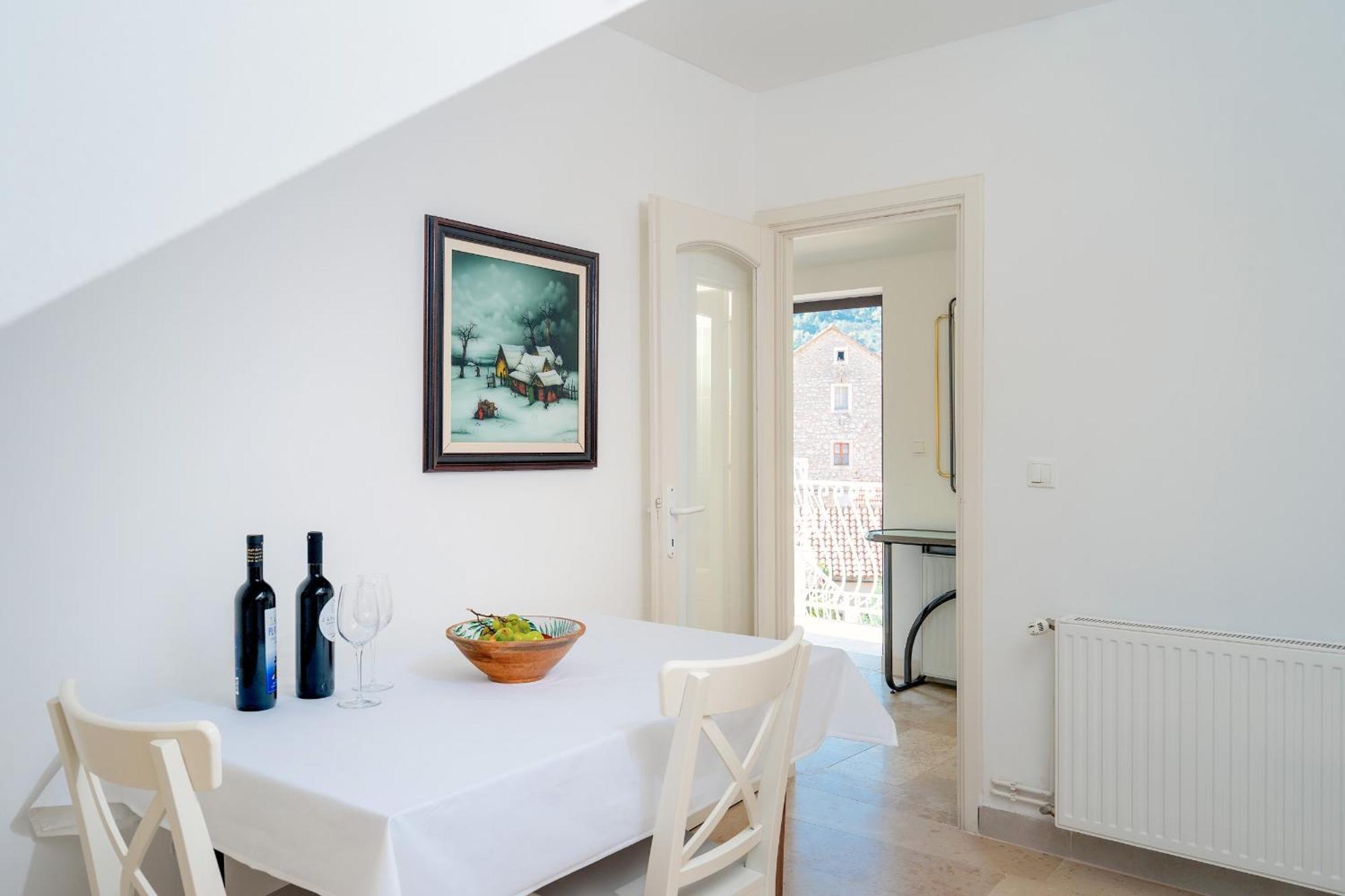 Appartement Pharos Sunset - Stari Grad Center
